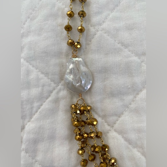Gold Swarovski Necklace with Coin Pearl - Picture 4 of 6